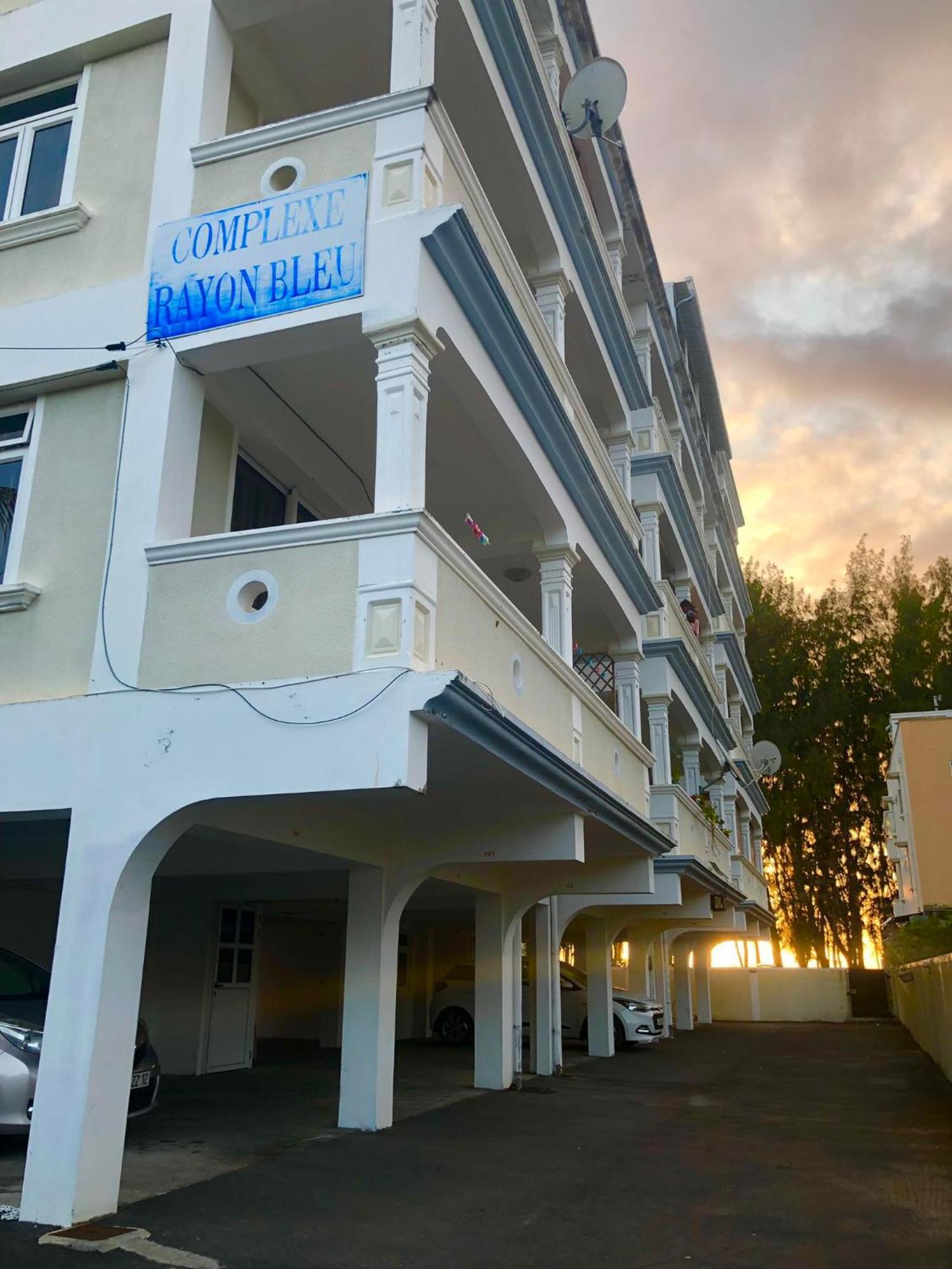 Апартаменты Rayon Bleu C2 Flic en Flac Экстерьер фото